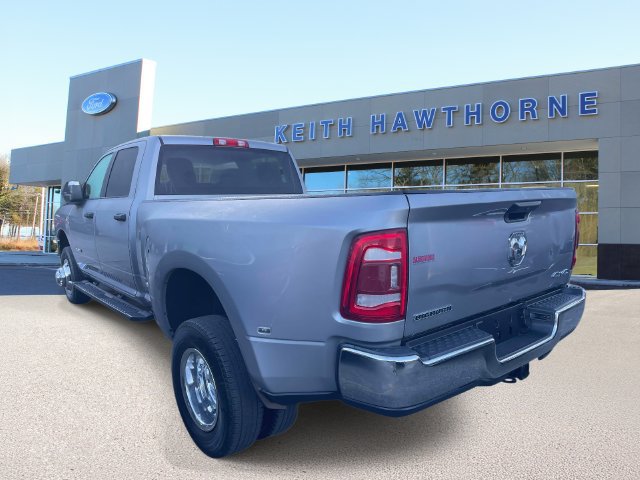 Used 2024 RAM 3500 Big Horn AWD/4WD image 4
