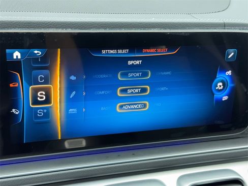 Used 2025 Mercedes-Benz GLE 53 AMG 4MATIC Coupe image 31