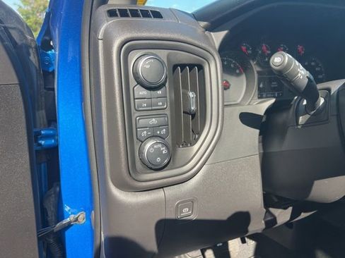 Used 2024 Chevrolet Silverado 1500 Custom Trail Boss image 8