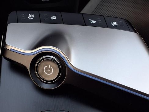 New 2025 Kia EV6 GT-Line image 6