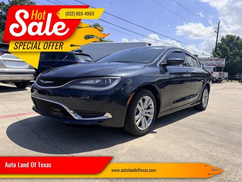 Used 2017 Chrysler 200 Limited Platinum w/ Comfort & Convenience Group FWD image 1
