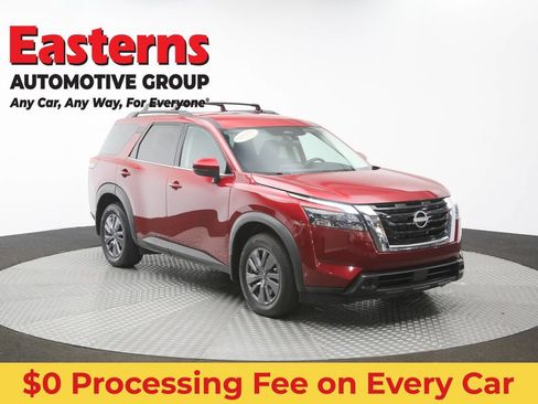 Used 2024 Nissan Pathfinder SV AWD/4WD image 51