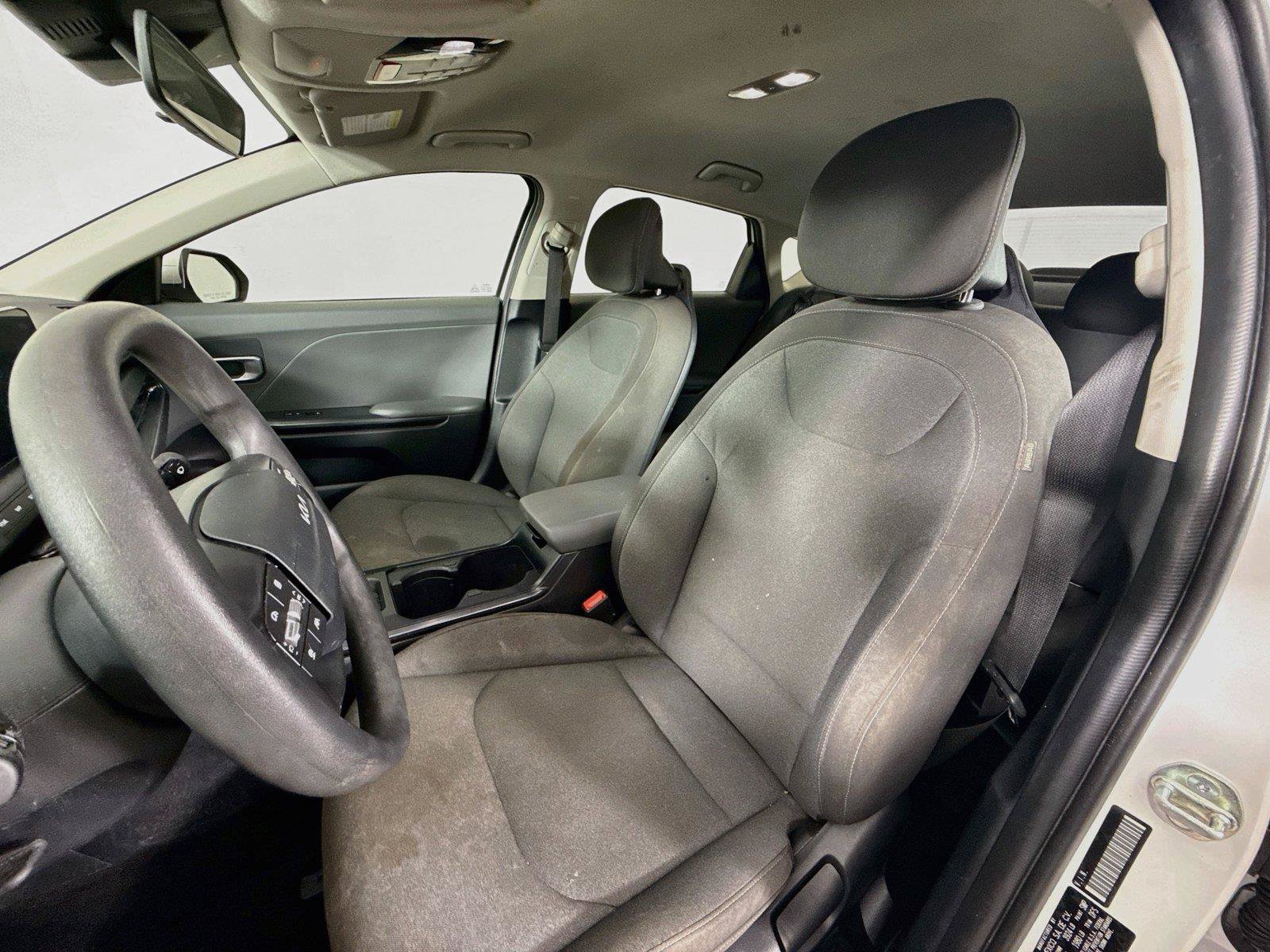Used 2025 Kia K4 FWD image 8
