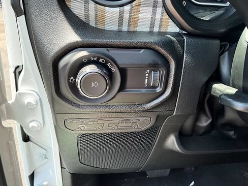New 2026 Jeep Wrangler Unlimited Sport AWD/4WD image 15