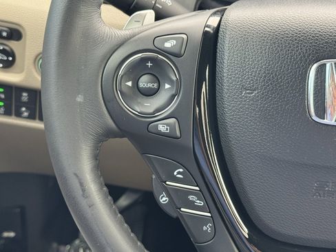 Used 2020 Honda Ridgeline RTL-E image 8