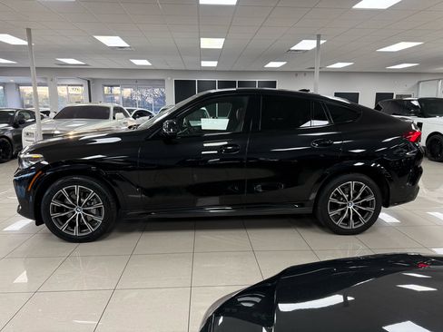Used 2021 BMW X6 xDrive40i w/ M Sport Package image 4