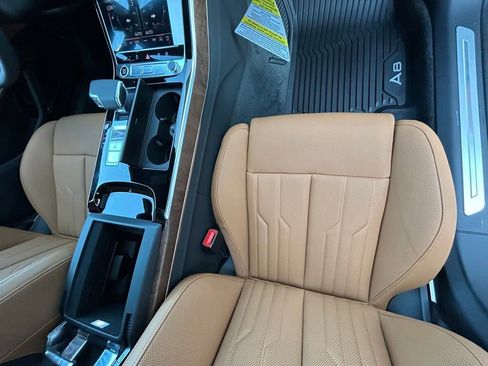 New 2025 Audi A8 L 3.0T image 34