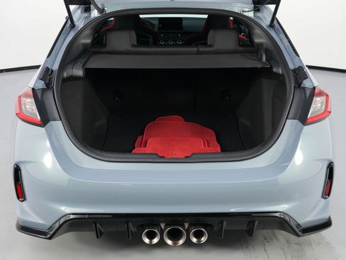 Used 2025 Honda Civic Type R image 10