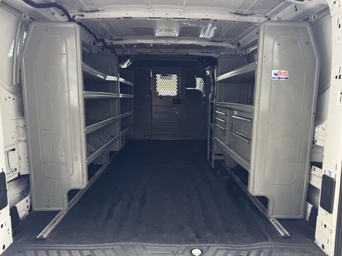 Used 2018 Ford Transit 250 148 Low Roof image 9