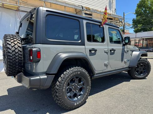 Used 2023 Jeep Wrangler Unlimited w/ Cold Weather Group AWD/4WD image 4