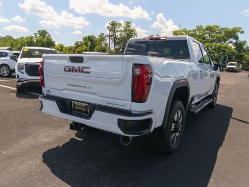 New 2026 GMC Sierra 3500 Denali w/ Denali Reserve Package AWD/4WD image 10