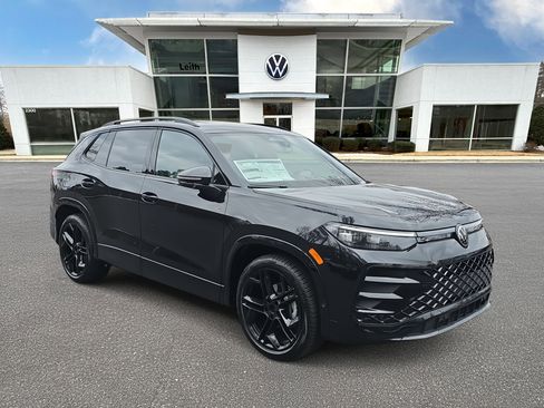 New 2026 Volkswagen Tiguan SE R-Line image 1