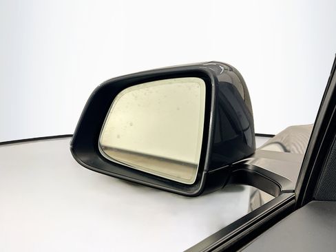 Used 2023 Tesla Model Y Long Range image 16