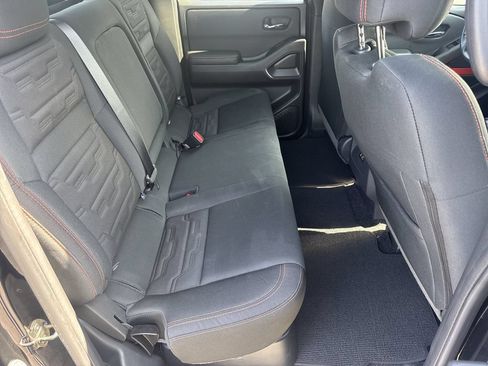 Used 2025 Nissan Frontier Pro-X RWD image 15