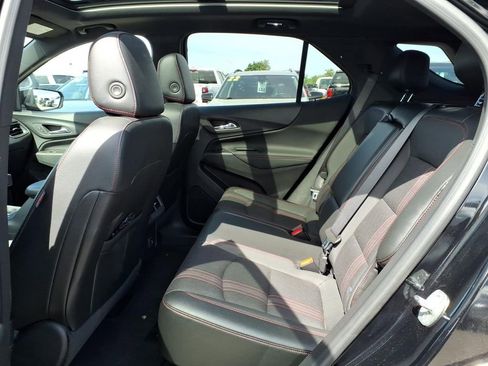 Used 2023 Chevrolet Equinox RS AWD/4WD image 9