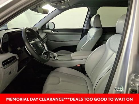 Used 2025 Hyundai Palisade SEL FWD image 15