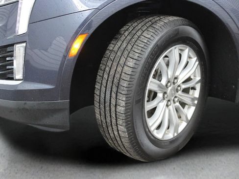 Used 2019 Cadillac XT5 FWD image 45