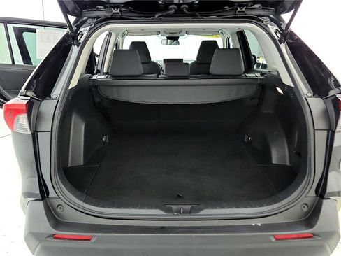 Certified 2025 Toyota RAV4 XLE image 20