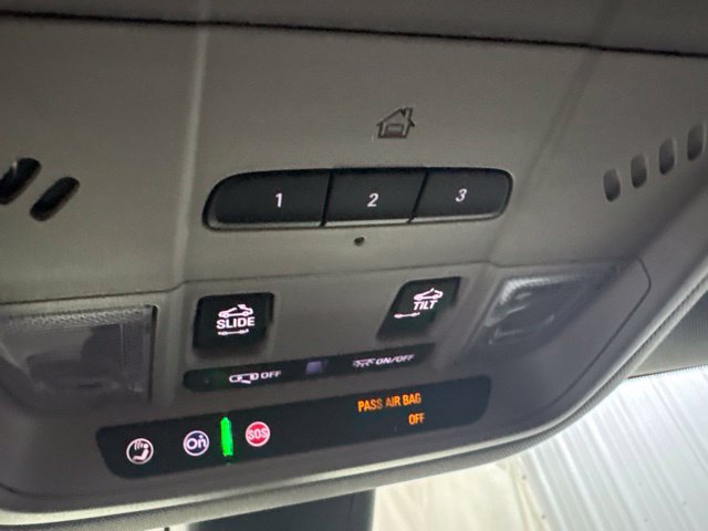 Used 2019 Buick Enclave Avenir w/ Avenir Technology Package AWD/4WD image 45