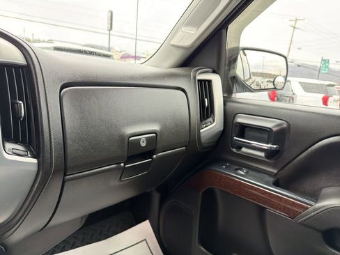 Used 2014 GMC Sierra 1500 SLE w/ Suspension Package, Off-Road image 23