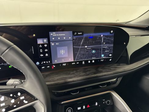 Used 2025 Audi Q5 Premium Plus w/ Premium Plus image 10