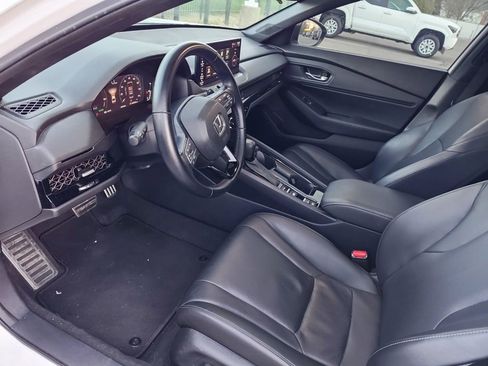 Used 2023 Honda Accord Sport image 7