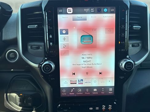 Used 2025 RAM 2500 Big Horn image 17