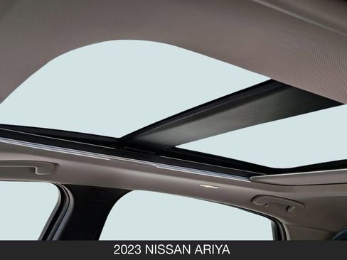 Used 2023 Nissan Ariya FWD image 16