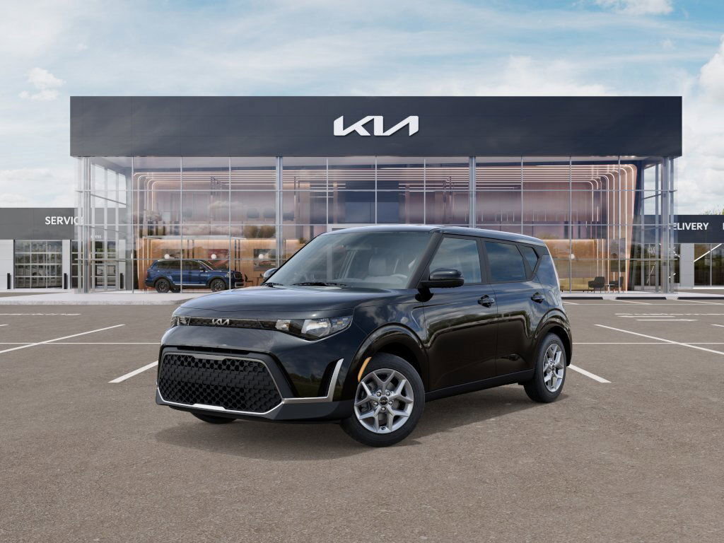 New 2025 Kia Soul S FWD image 2