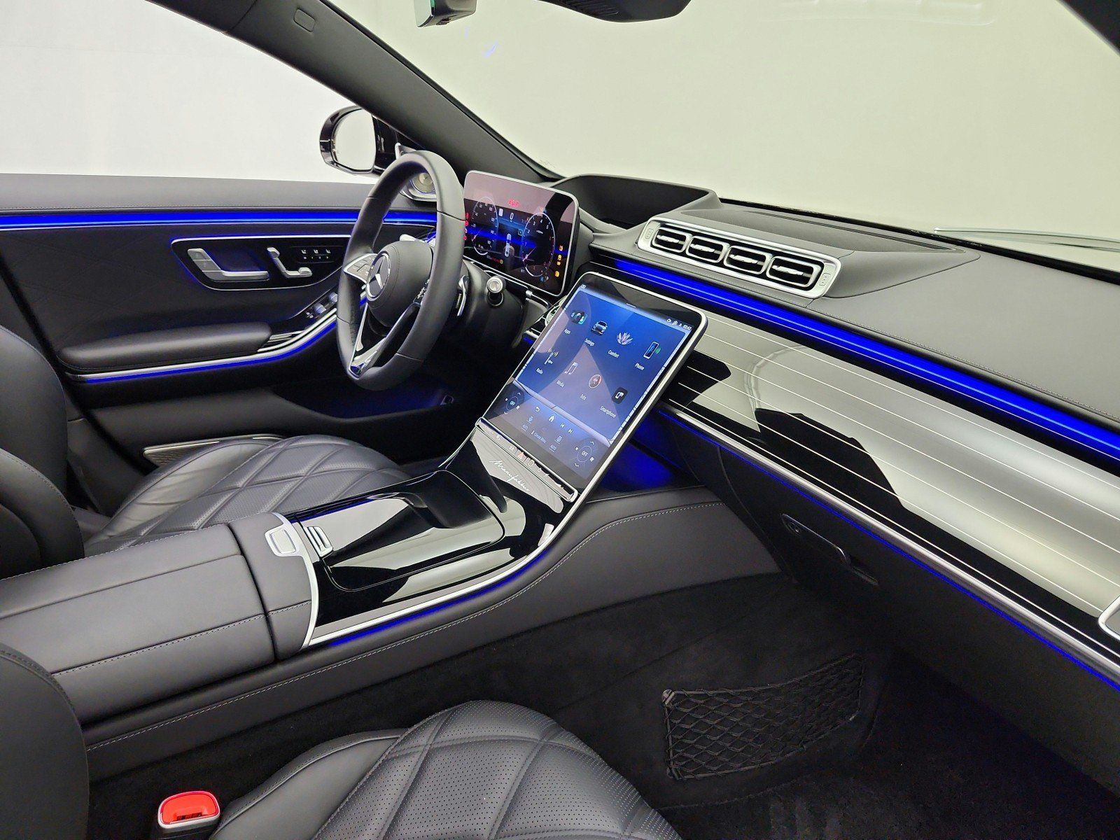 Certified 2023 Mercedes-Benz Maybach S 680 4MATIC image 22