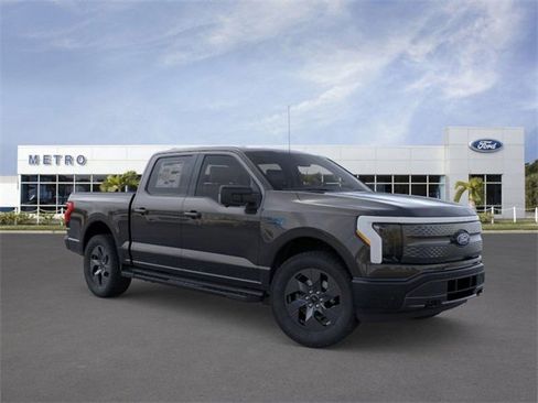 New 2025 Ford F150 Lightning Flash image 7