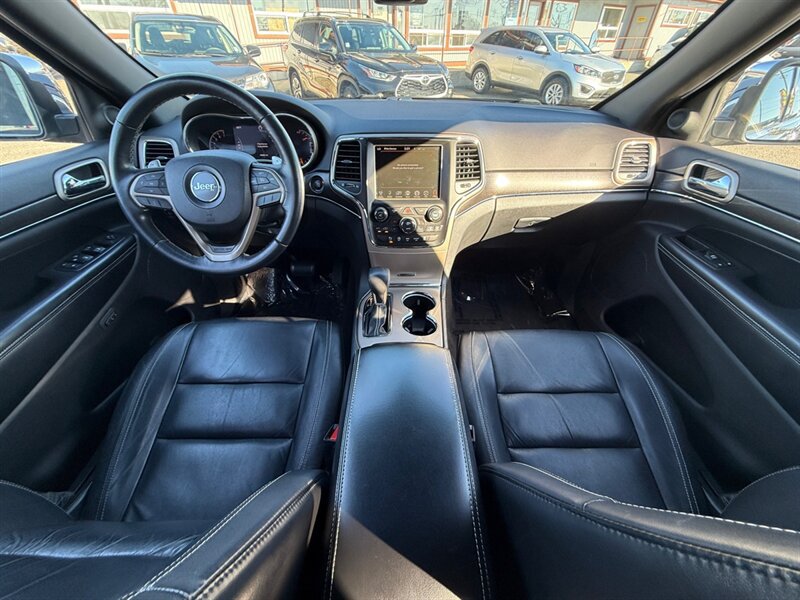 Used 2016 Jeep Grand Cherokee Limited RWD image 30
