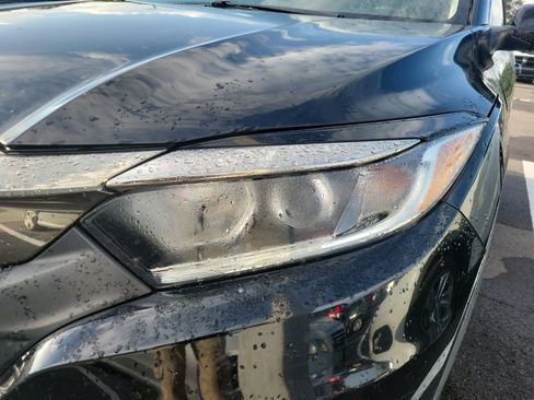 Used 2019 Honda HR-V EX image 5