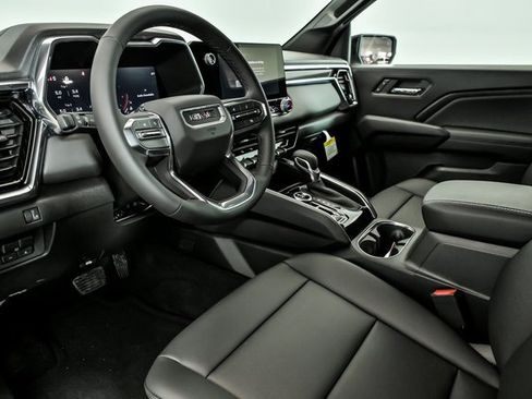 New 2026 GMC Canyon Elevation w/ Convenience Package image 6