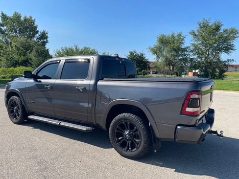 Used 2022 RAM 1500 Laramie AWD/4WD image 5