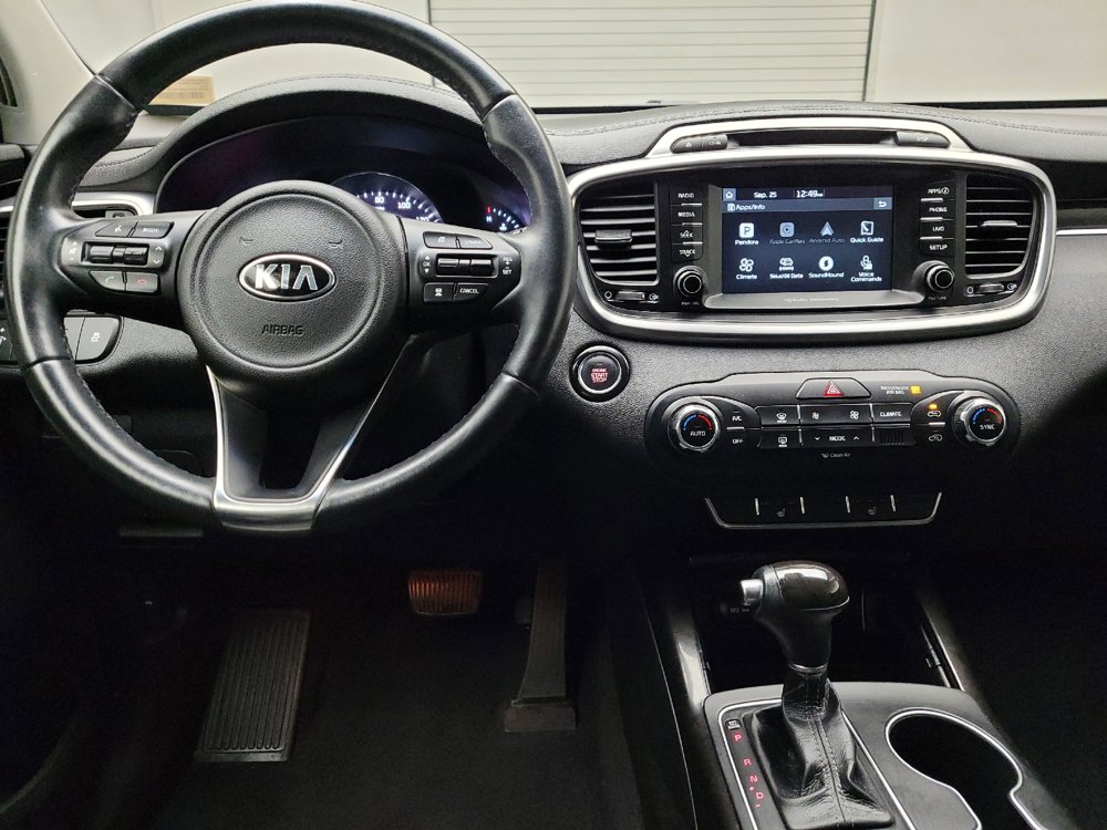 Used 2017 Kia Sorento EX w/ EX Advanced Touring Package AWD/4WD image 22