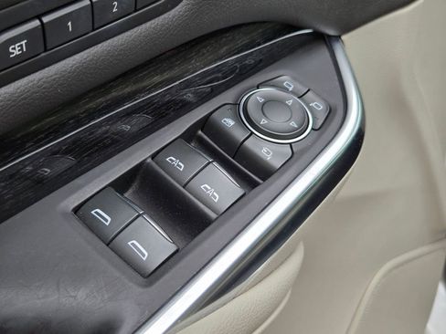 Certified 2023 Cadillac XT4 Premium Luxury w/ Enhanced Visibility Package image 26