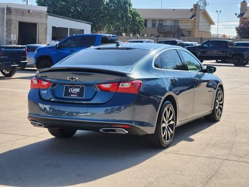 Used 2025 Chevrolet Malibu RS FWD image 15