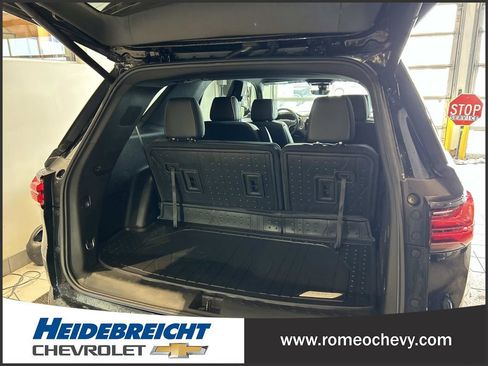 Certified 2023 Chevrolet Traverse Premier w/ LPO, Floor Liner Package image 11