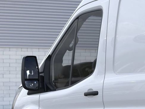 New 2026 Ford Transit 250 148 Medium Roof w/ Load Area Protection Package RWD image 23