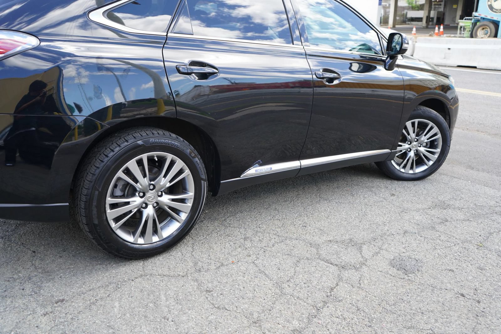 Used 2013 Lexus RX 450h FWD image 4