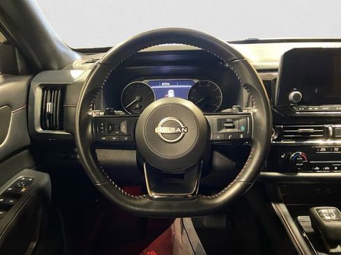 Used 2023 Nissan Pathfinder Rock Creek image 12