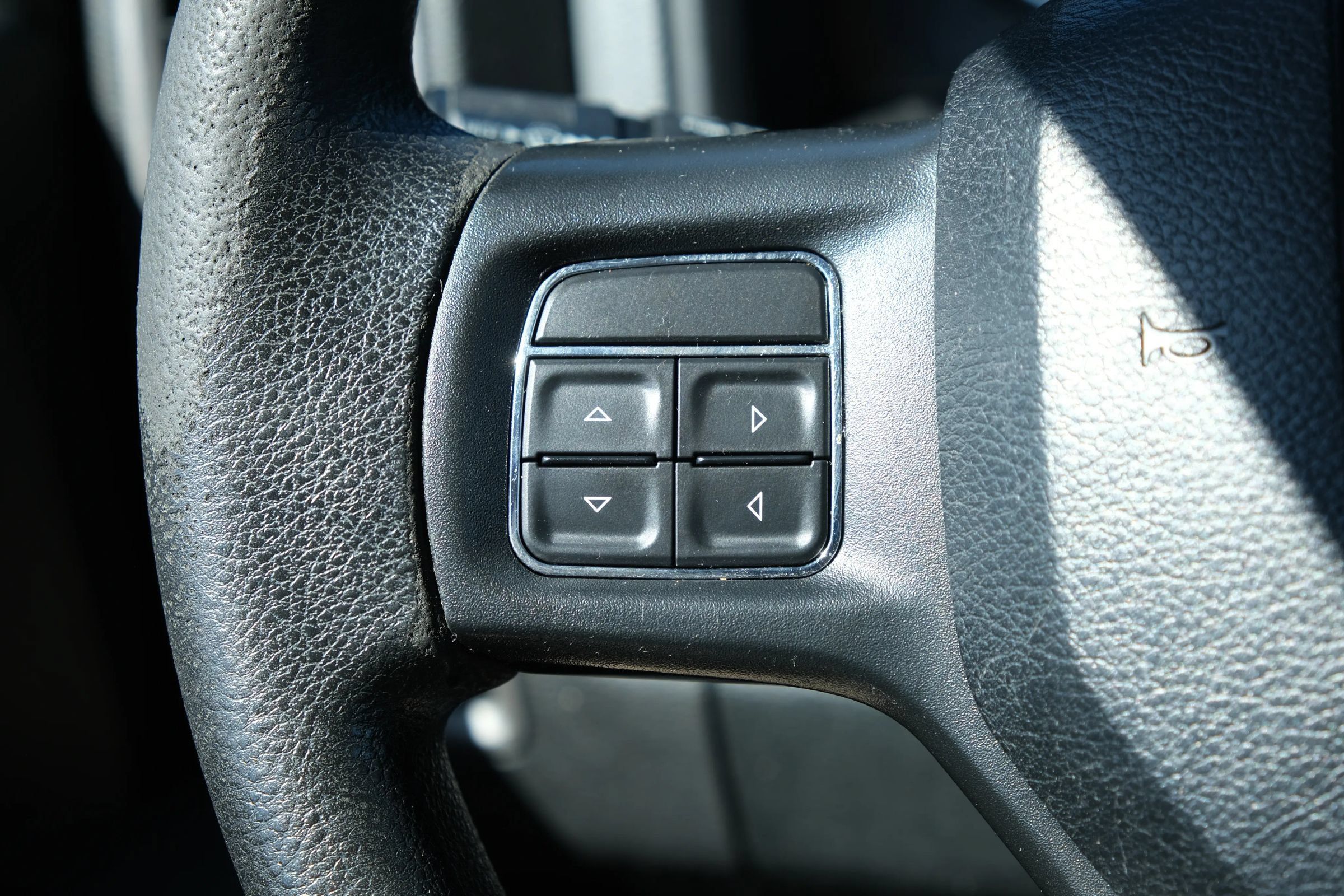 Used 2017 RAM 1500 Express AWD/4WD image 34