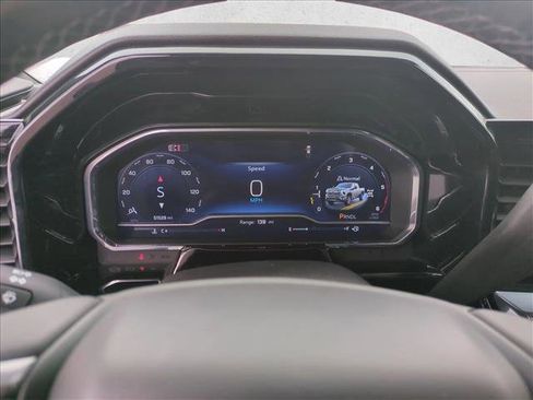 Used 2024 Chevrolet Silverado 2500 High Country w/ High Country Premium Package image 10