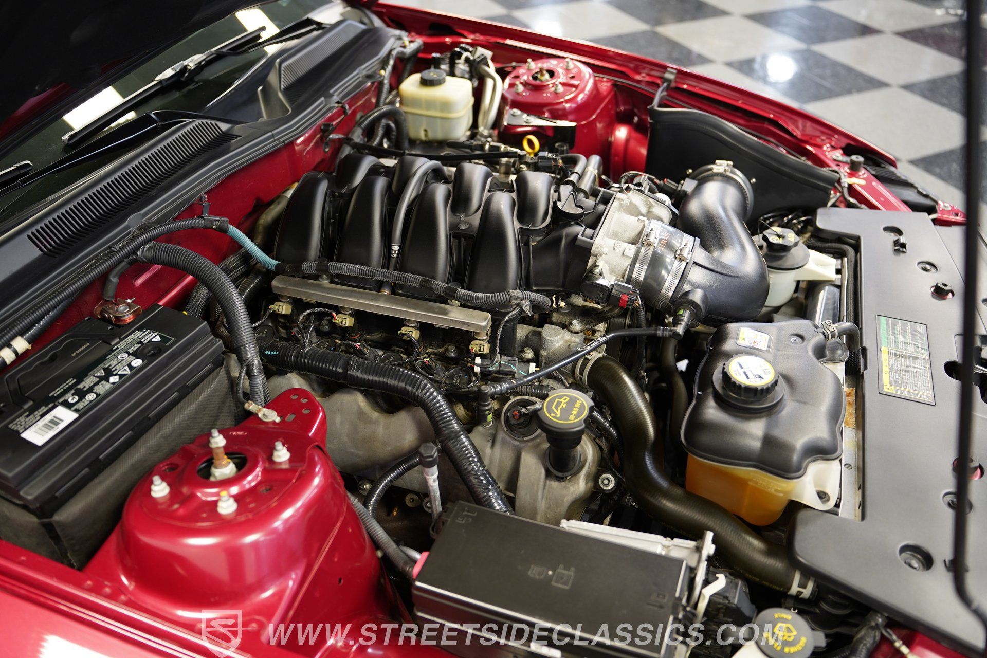 Used 2006 Ford Mustang GT RWD image 36