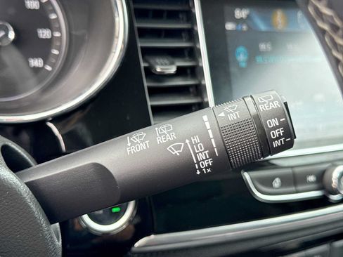 Used 2020 Buick Encore Preferred w/ Safety Package FWD image 24