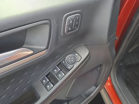 Used 2020 Ford Escape SEL AWD/4WD image 18