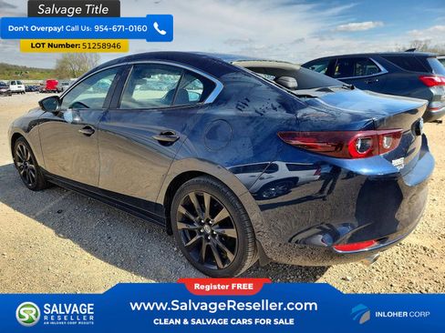 Used 2024 MAZDA MAZDA3 s FWD image 3