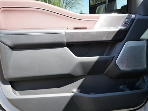 Used 2021 Ford F150 Lariat w/ Equipment Group 502A High AWD/4WD image 9