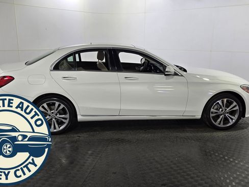 Used 2019 Mercedes-Benz C 300 4MATIC Sedan image 8